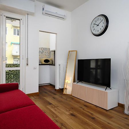 Sebino 8 - Monolocale Cool Apartment Milano Exterior foto